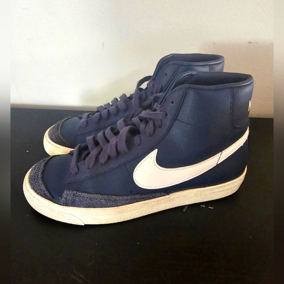 Nike Other - Nike Blazer Mid 77 Vintage Thunder Blue Sail Sneakers